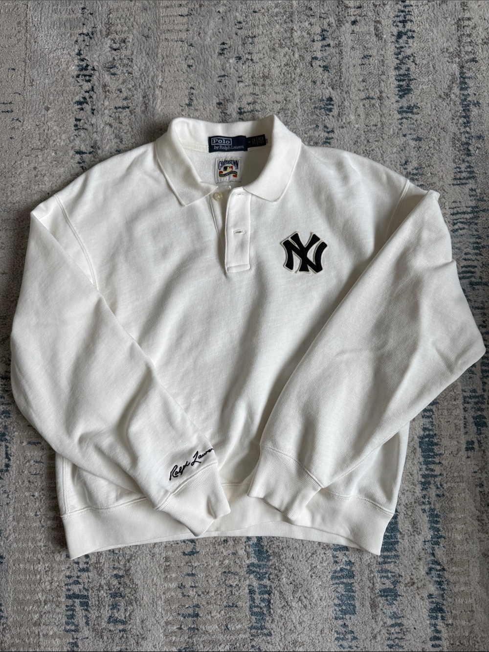 Womens Yankees Polo Ralph Lauren White Fleece Rugby Polo - size medium